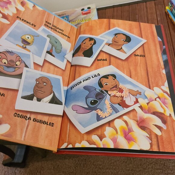 Six Disney Hardcover Books - Picture 8 of 16